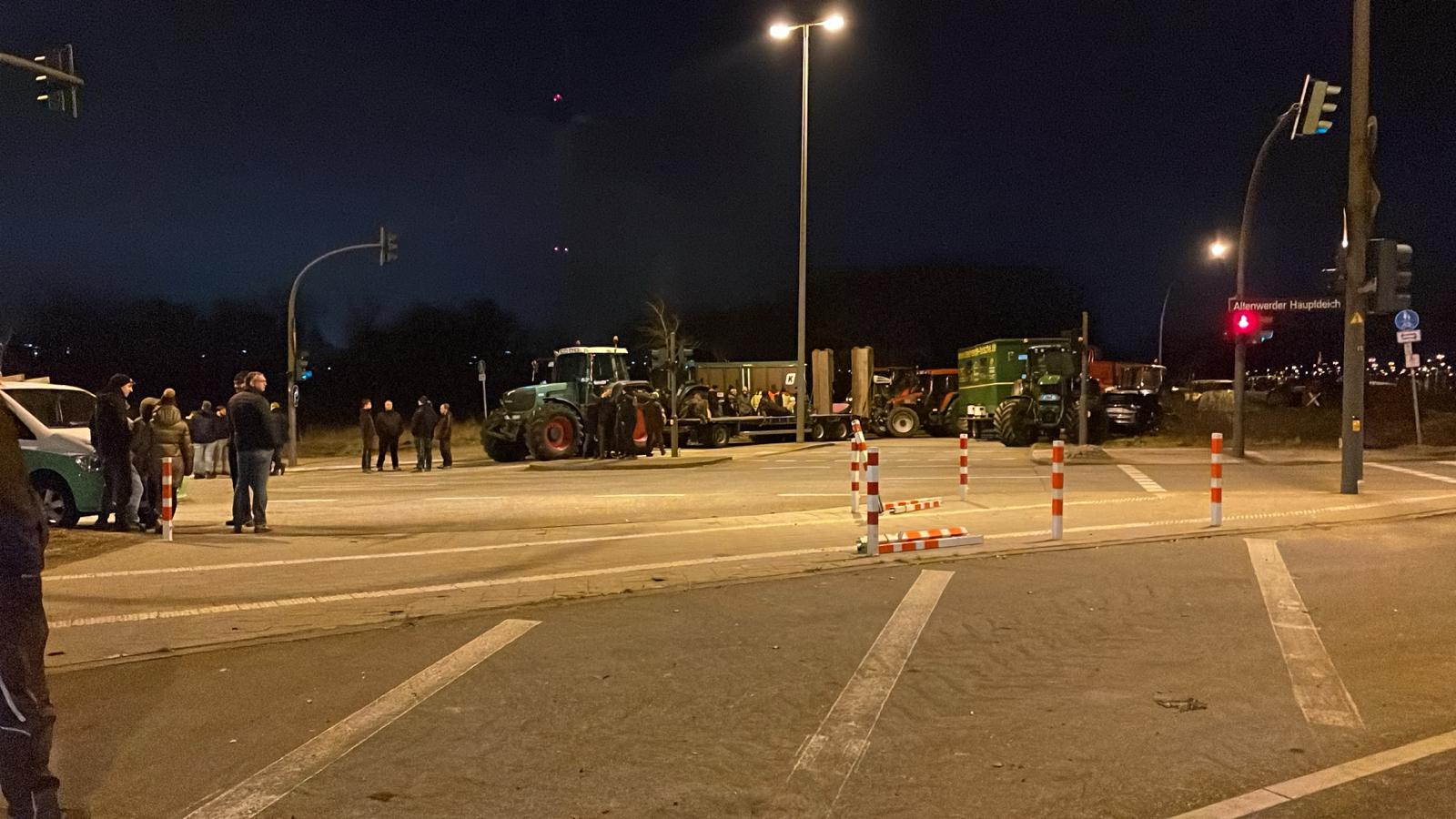 FREIE BAUERN auf der Demo